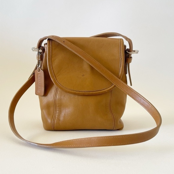 Coach Bag Soho 4108 Leather Crossbody Flap Satchel Vintage Classic Minimal Tan - Picture 1 of 16